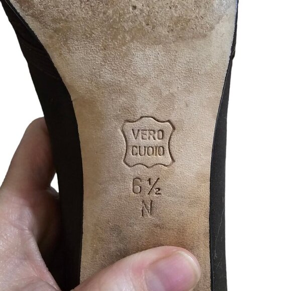 Vaneli Brown Square Toe Criss Cross Kitten Heel Sz 6.5N - Picture 7 of 8